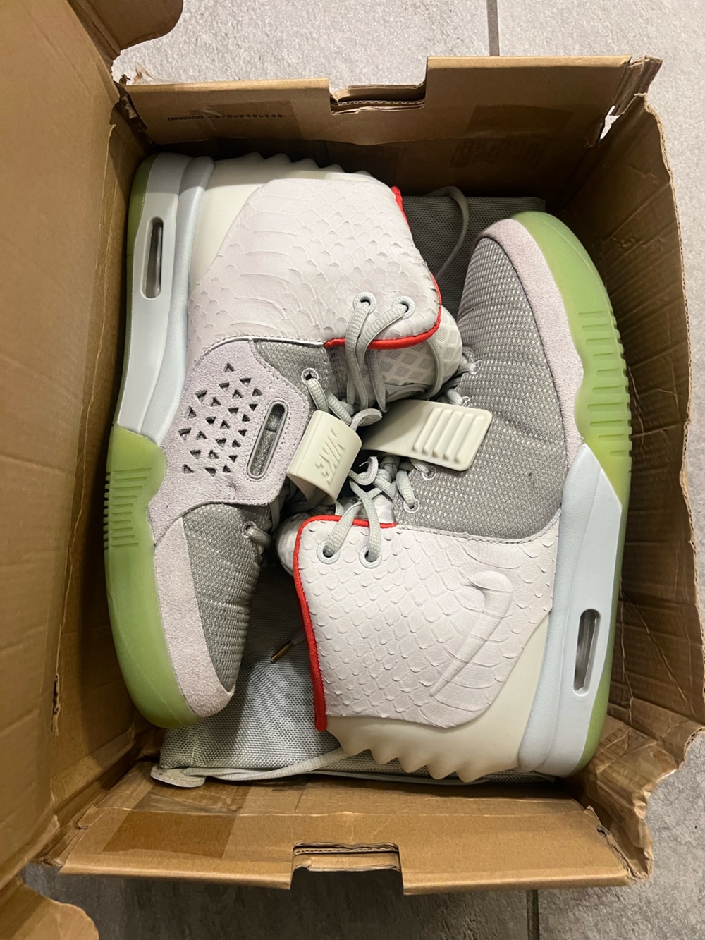 Nike Air Yeezy 2 “Platinum”